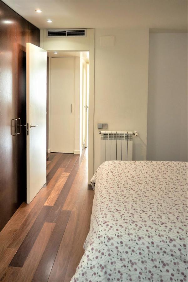 Apartamento Via Augusta 153 Барселона Екстер'єр фото