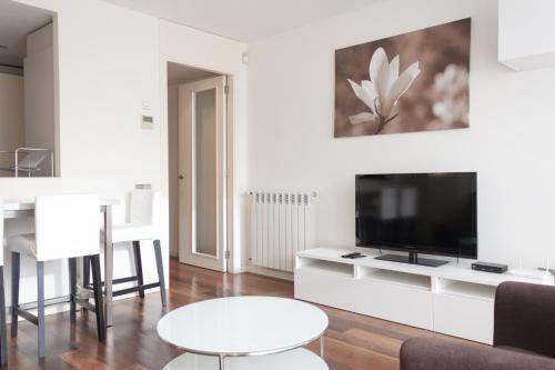 Apartamento Via Augusta 153 Барселона Екстер'єр фото