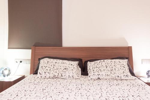 Apartamento Via Augusta 153 Барселона Екстер'єр фото